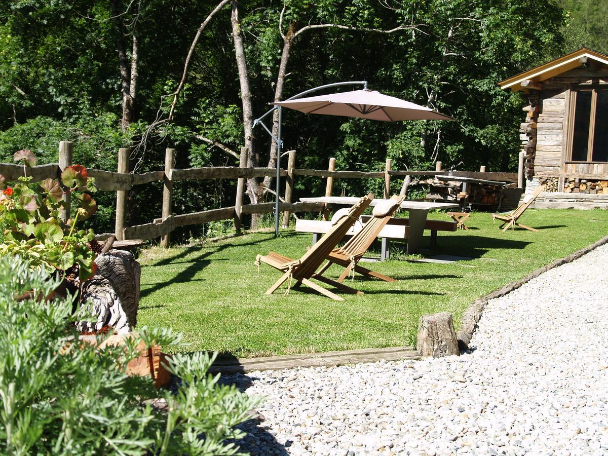 Bed and Breakfast Nuit A Pleiney Saint-Rhemy-En-Bosses Esterno foto